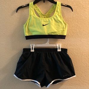 NIKE Dri-fit Sports Bra & Black Shorts